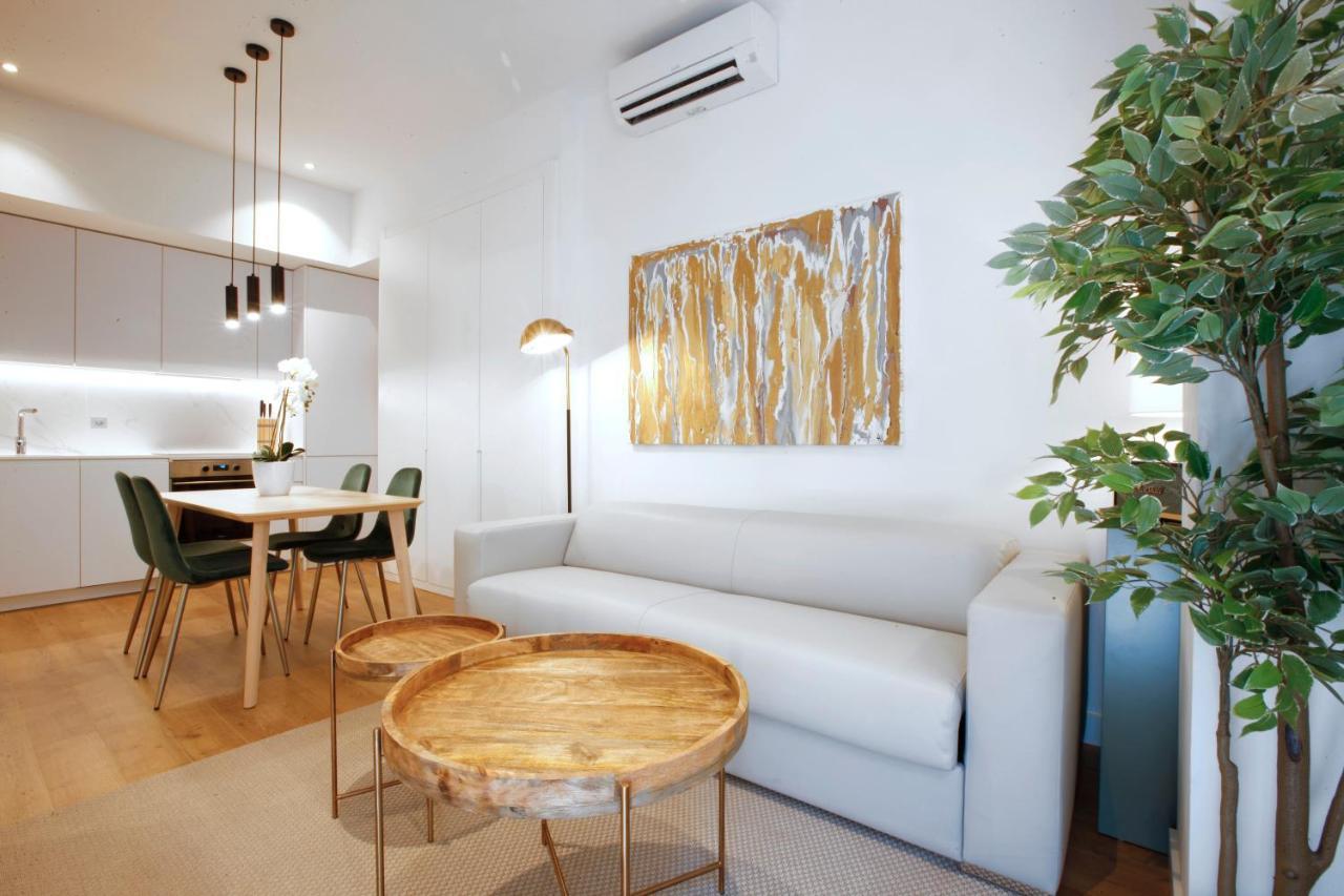 Tirso Suite Madrid Esterno foto